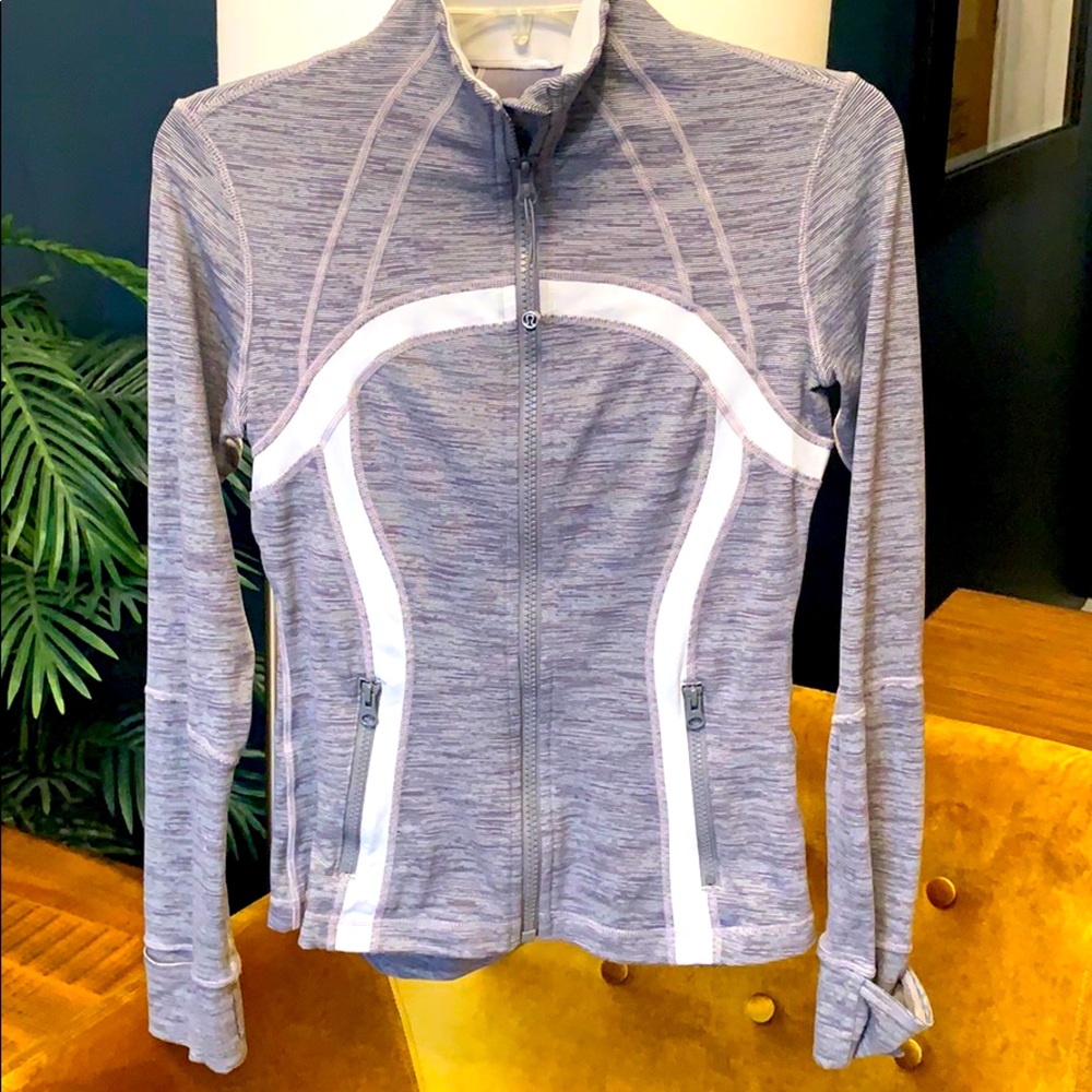 Lululemon Stride Jacket sz 6 (Fits more like a 4)
